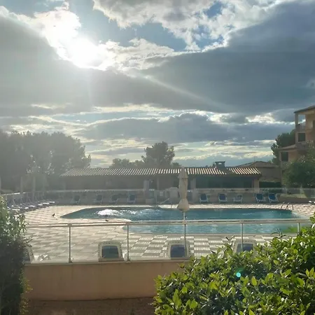 Les Hauts De L' Escapade T2 Renove Parking Climatisation Et Piscine Apartament