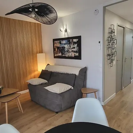Апартаменты Les Hauts De L' Escapade T2 Renove Parking Climatisation Et Piscine Баларук-ле-Бен