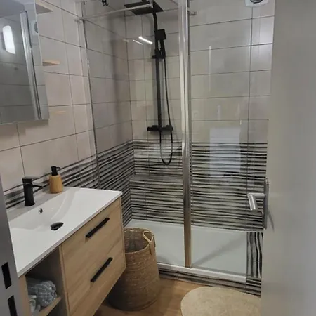Apartment Les Hauts De L' Escapade T2 Renove Parking Climatisation Et Piscine Balaruc-les-Bains