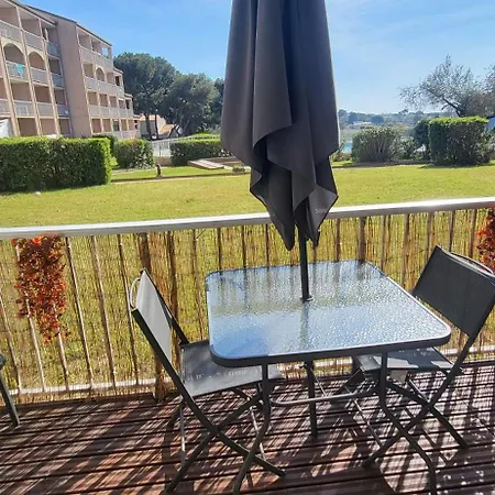 Les Hauts De L' Escapade T2 Renove Parking Climatisation Et Piscine