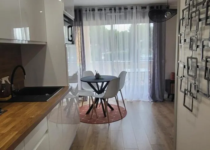 Les Hauts De L' Escapade T2 Renove Parking Climatisation Et Piscine