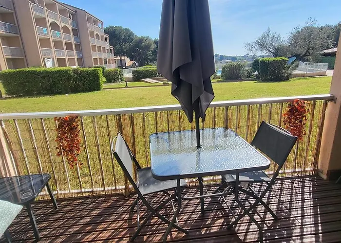 Les Hauts De L' Escapade T2 Renove Parking Climatisation Et Piscine